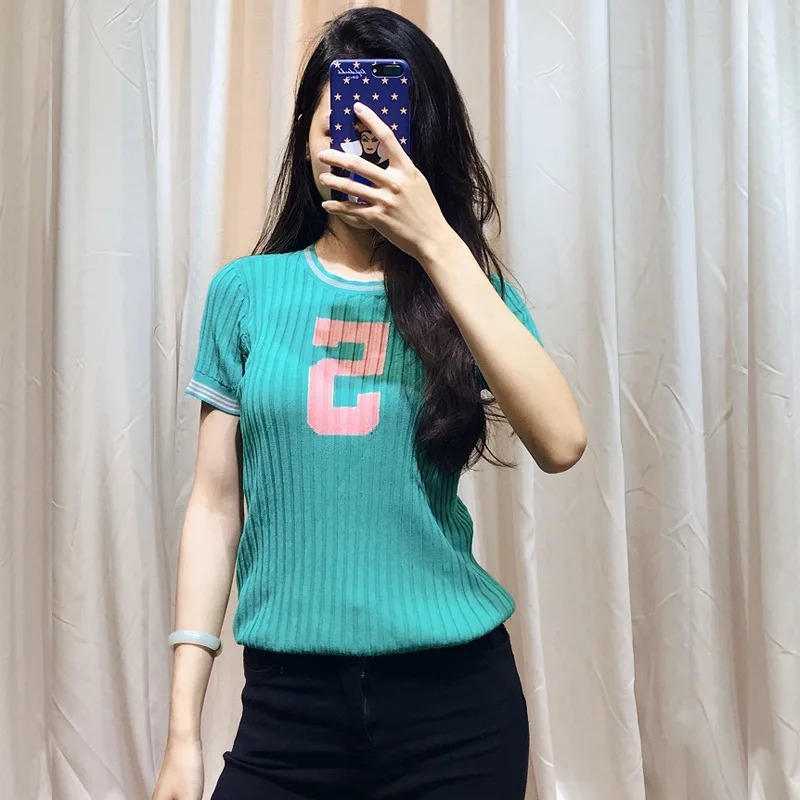 

2019 New Sweaters Celebrities Light and Extravagant Short-sleeved Sweaters Women Digital Pullovers O-Neck Black Sweater Women