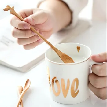 

Natural Wooden Honey Spoon Creative Home Tableware Long Handle Teaspoon Coffee Desser Stir Stick Kitchen Accessories Sets