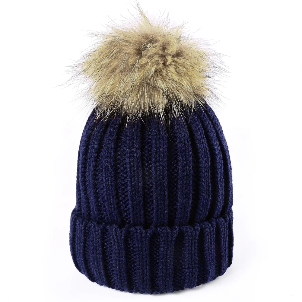 06107 шапочка голубая. Шапка похож на бархат. Шапка-шлем among us детский. Вязаная копилка шапки. 2 в 10 шапки.