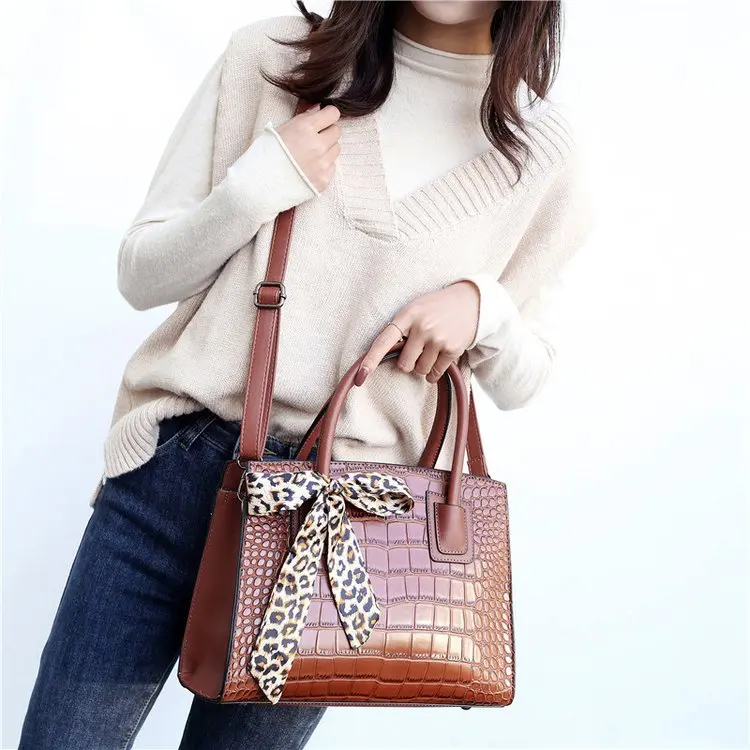 PU Leather Faux Crocodile Print Handbags Purse Fashion fashion crossbody bag for women 2019 Famous brand Brand Shoulder Bags Red (5)