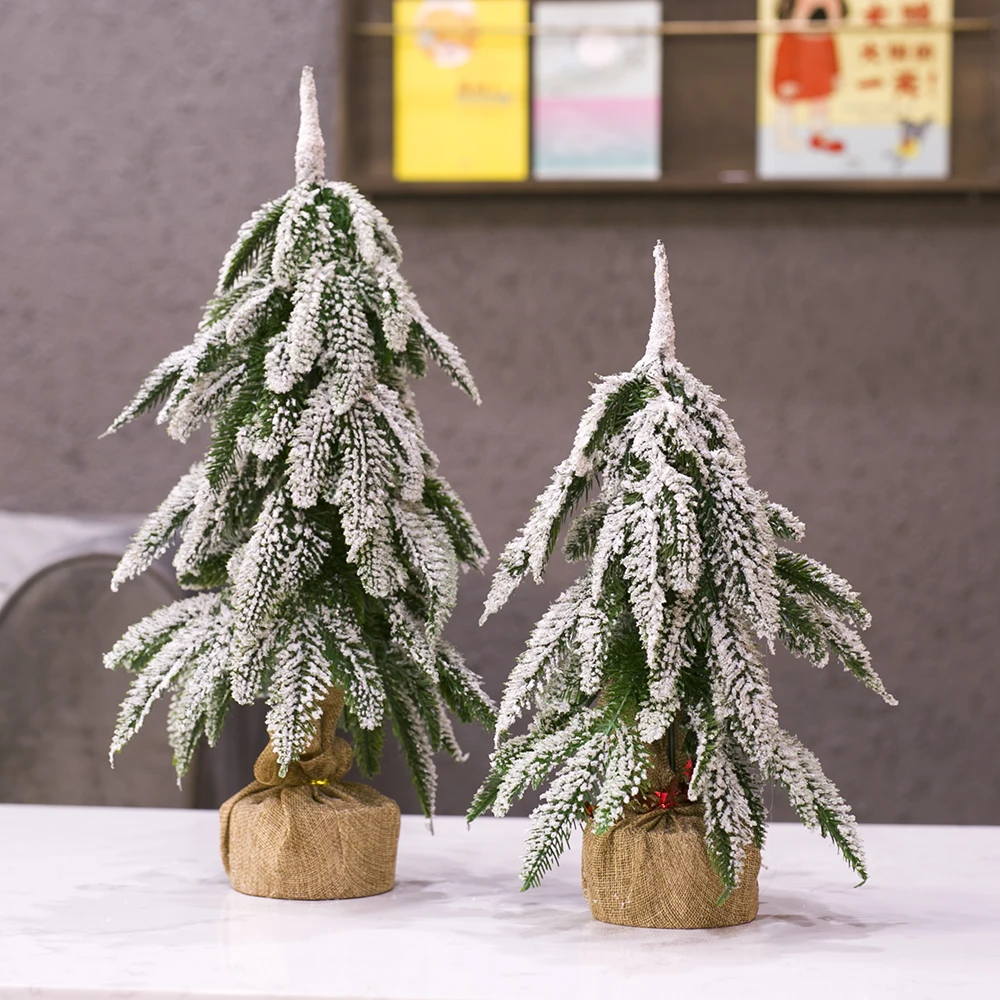 

2022Christmas flocking PE mini desktop falling snow cedar decorations Christmas tree shopping mall window hotel scene decoration