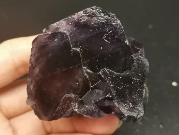 

112.3gNatural dark purple fluorite, crystal mineral specimen