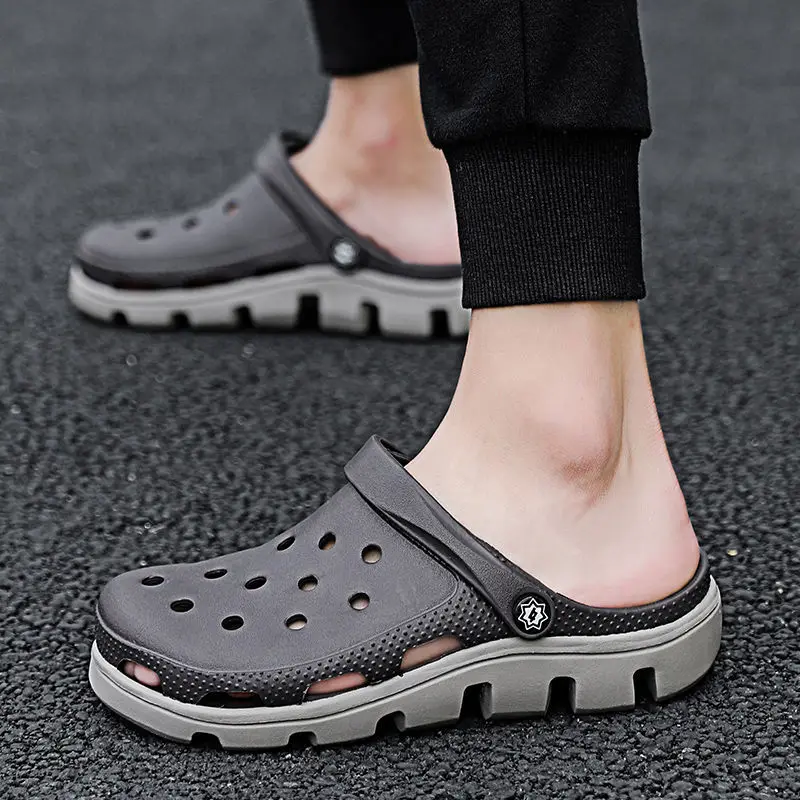 

Porous Sandals Men's Korean-style Summer Slipper Anti-slip Students Outdoor Slippers Trend of Fashion Closed-toe Slippers Summer