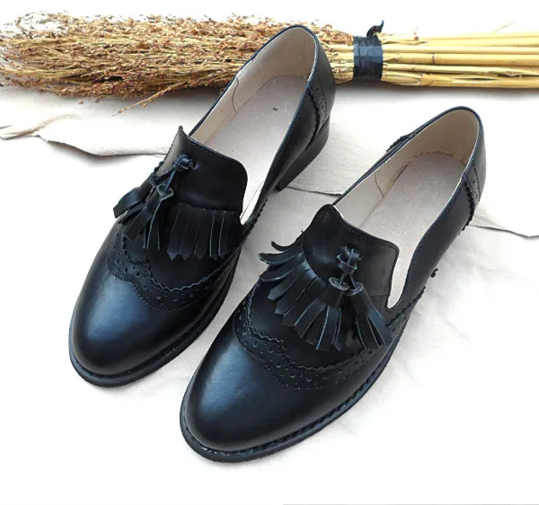 Весенние тонкие туфли из натуральной кожи женская обувь в британском стиле с кисточками Брокден, красный комплект с закрытым носком, ботинки-оксфорды - Цвет: Black 1