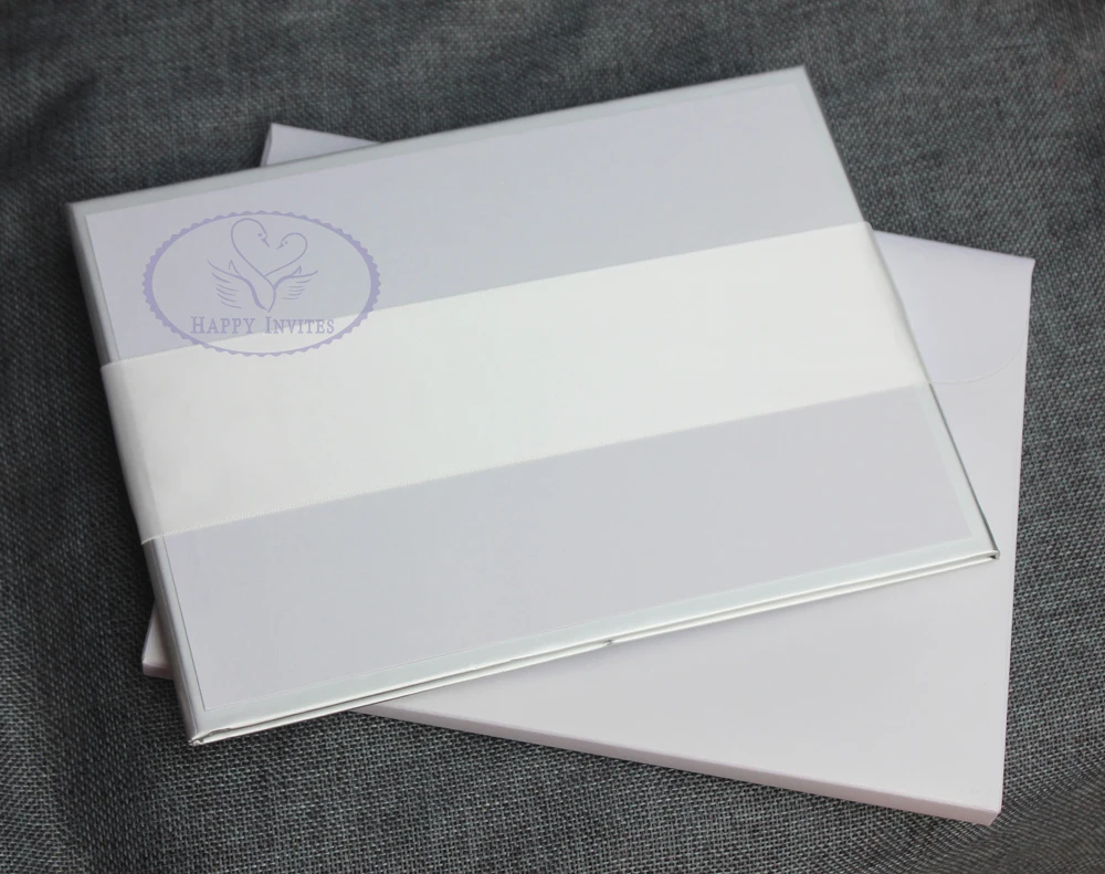 HI1109 - 03 Elegant White Hard Cover Wedding Invitation Card with Personal Silver Foiling Printing Made in China
