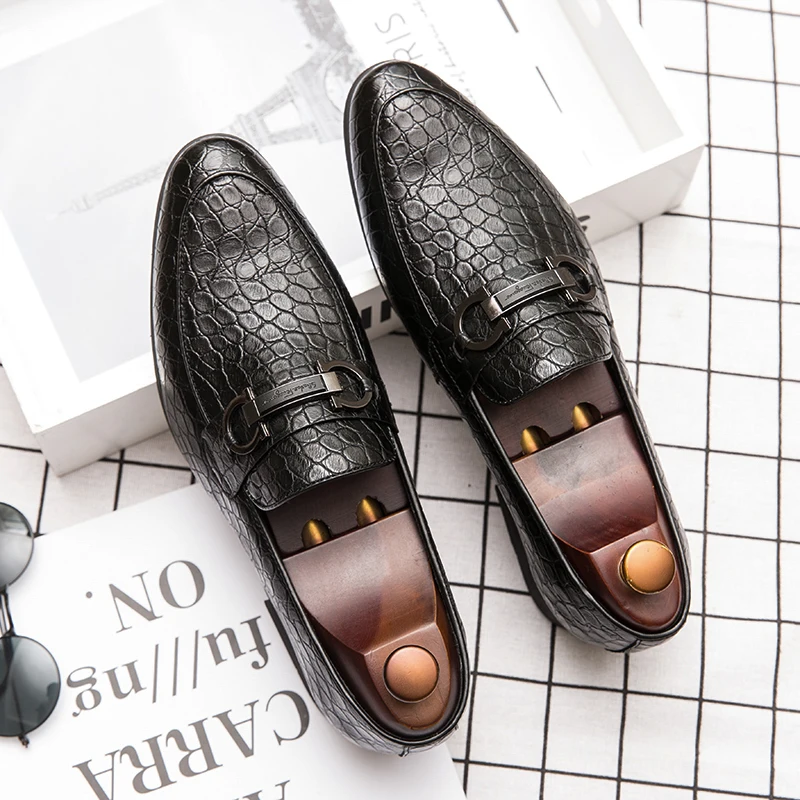Новинка 2019 года; Роскошные осенние кожаные мужские Ботильоны; модель крокодиловой кожи; удобная Качественная мужская обувь