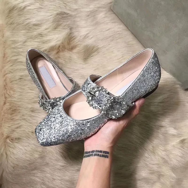 

Chaussures Femme Ins Sequined Mary Janes Flat Loafers Square Toe Zapatos de Mujer Big Crystal Buckle Shoes Woman Sandals