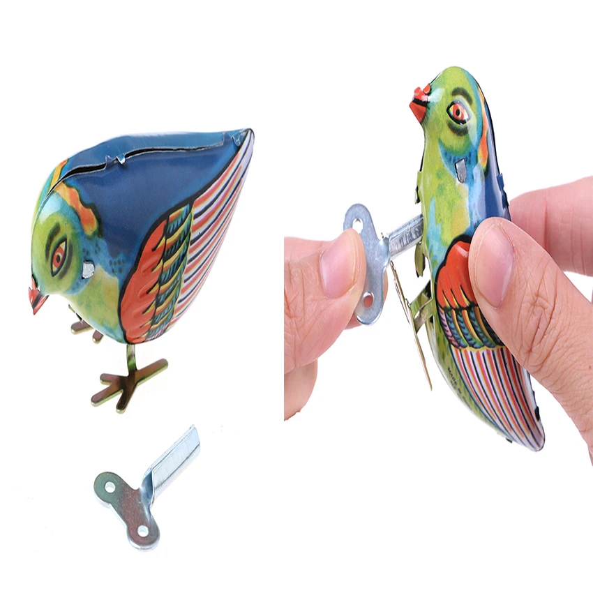 

Vintage Magpie Tin toy Classic Clockwork Mechanical Wind Up Bird Tin Toy For Adult Kids Collectible Gift