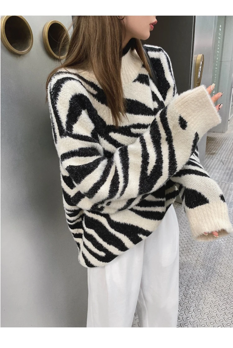 2021 Oversize Thick Autumn Winter Knitted Women O-Neck Fake Marten Hair Zebra-Striped Loose Sweaters Pullovers Jersey Jumper S88 cardigan for women