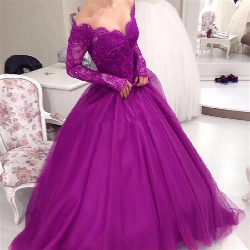 

Elegant Ball Gown Lace Purple Prom Dresses 2019 Long Sleeve Off Shoulder V-Neck Tulle Beading Evening Gowns vestidos de gala