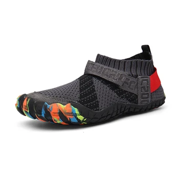 

Men Women Aqua Shoes Summer Beach Wading Sneakers Swimming Quick-Drying Breathable Rubber Non-slip on Surf Unisex Water Shoes