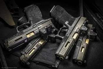 

S&W Co2 BB Airsoft Powered Full Auto AIR Pistol Gun Military Silk Poster Print Decorative painting Home Decor