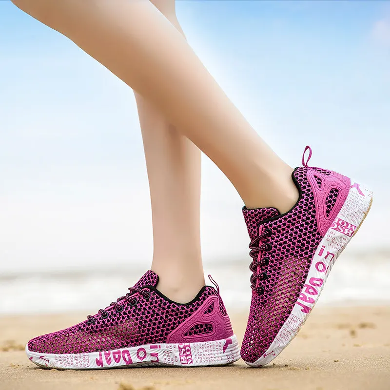 

Summer New breathable mesh shoes men women sport running shoes large mesh hollow soles men's shoes Sneakers lightweight sandals