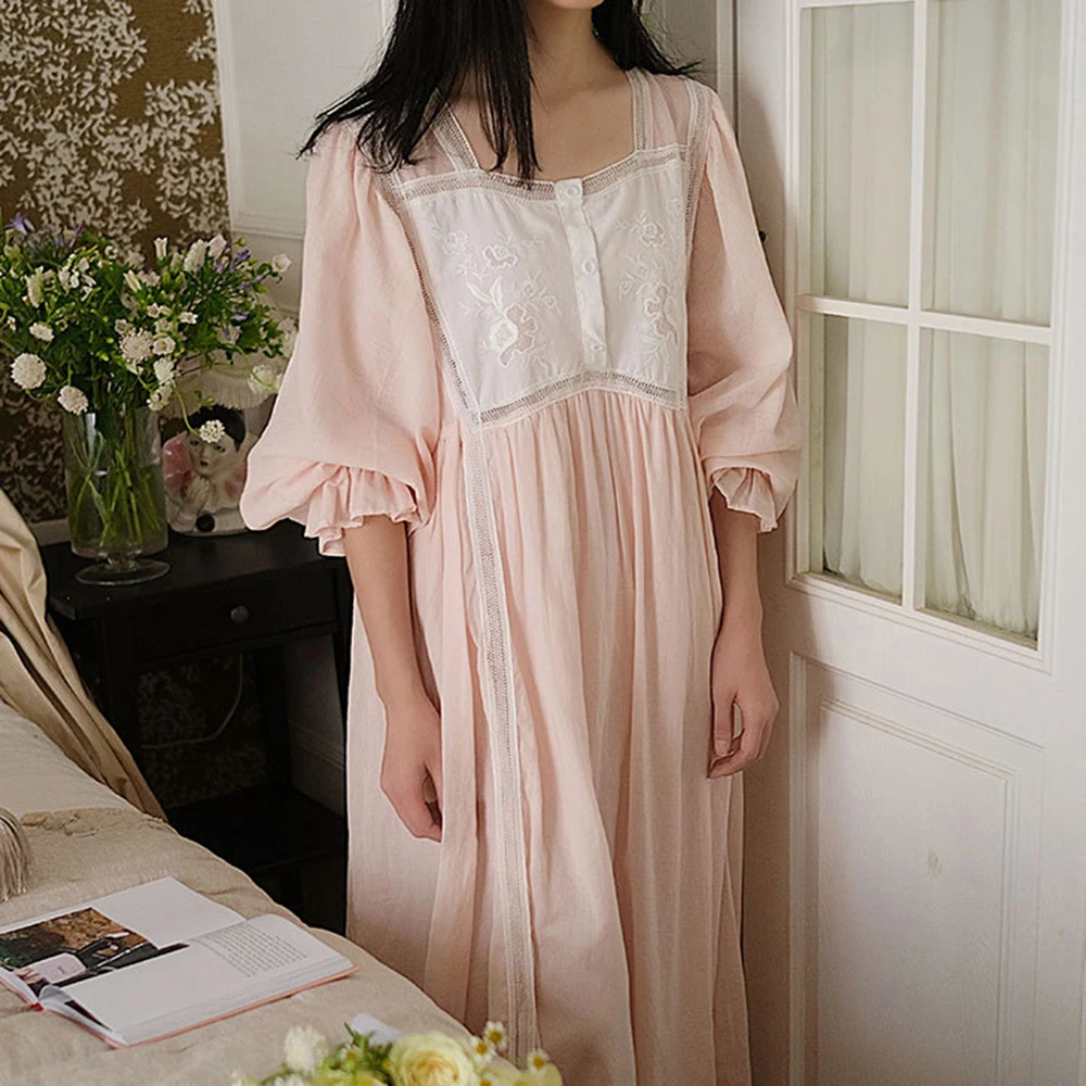 Women Beautiful Nightgown Princess Long Sleeve Loose Cotton White Nightdress Long Sleeve Retro Palace Sweet Korean Sleeping Gown