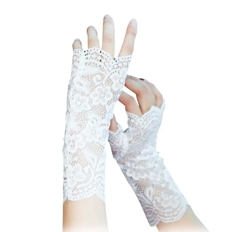 Cool Lace Gloves Summer Ladies Fashion Lace Half-Finger Driving and Riding Sunscreen Gloves Wedding Dancing Etiquette Gloves