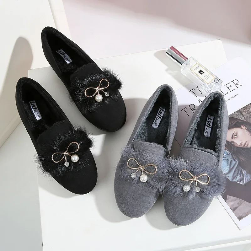 

2019 Small 3233 Flat Moccosins Outer Wear Slip-on Lazy Fluffy Shoes Women's Large Size 4243 Fertilizer Wide Fat