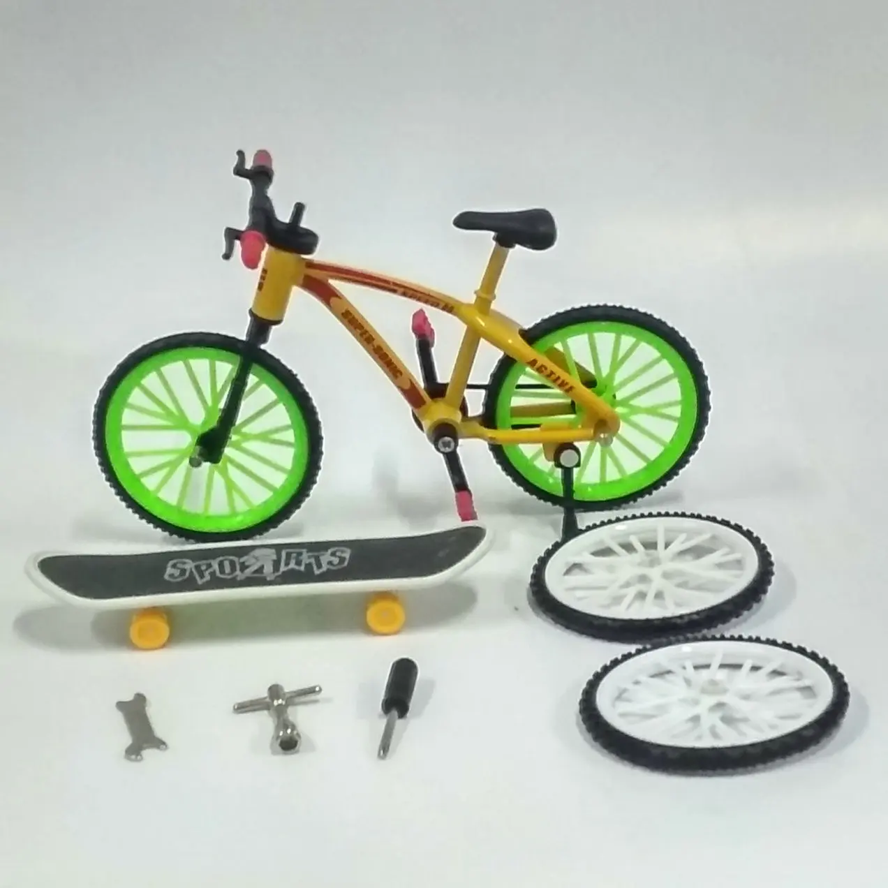 1 шт. Забавный детский DIY сборка горный игрушечный мотоцикл с запасными шинами инструменты мини велосипед игрушка обучающая ручная работа палец игрушечный мотоцикл