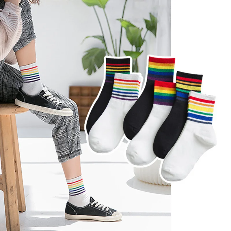 Winter Women's Socks Cotton Rainbow Stripes Socks Christmas Hot Sales Fashion Warm pregnant stocking thick maternity