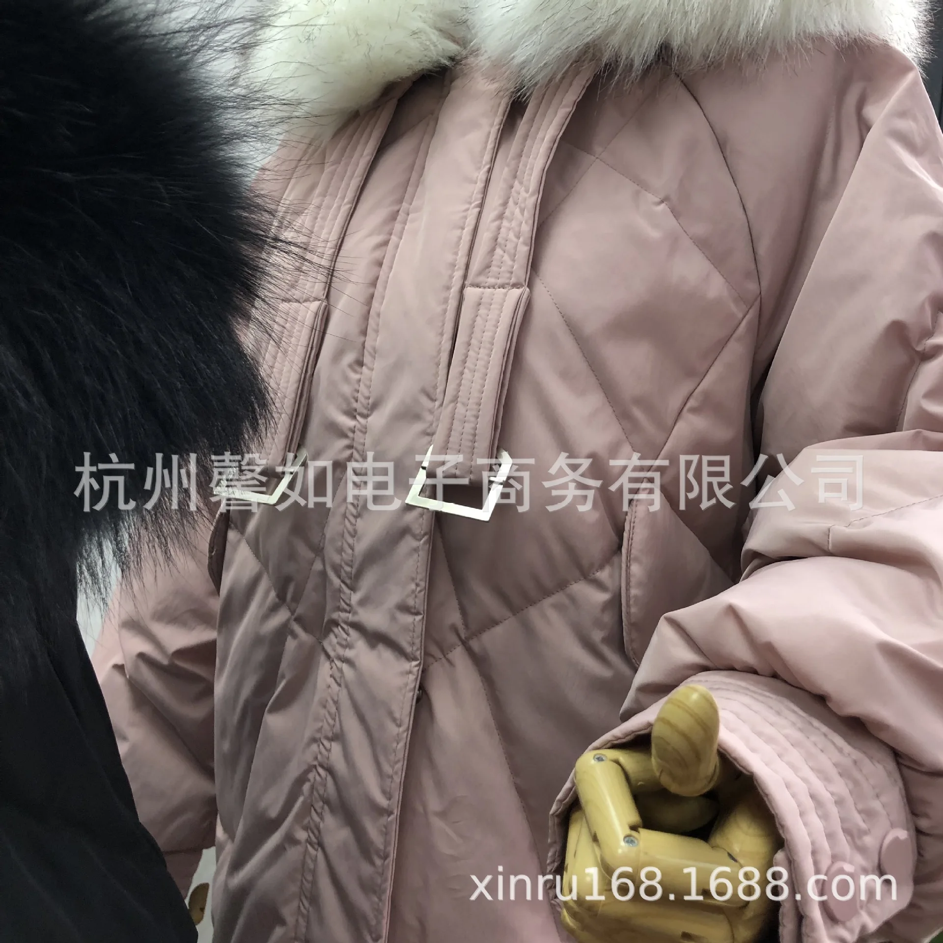 Зимний стиль Южная Корея Dongdaemun ультра большой меховой воротник женский полумесяц-длина пуховик женский