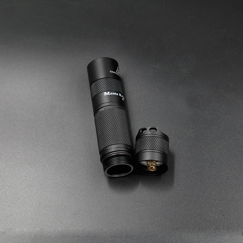 S1 flashlight (10)