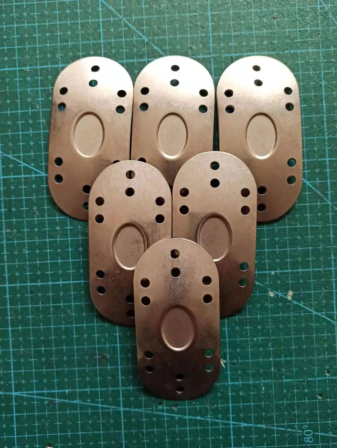 100 Stück selbstgemachte Diy-Rüstungsteile, Fichthyosaurier-Skala-Rüstung, gebunden mit Seil, befestigt an das Leder, mit Nieten oder befestigt mit Ringen – Detail 8