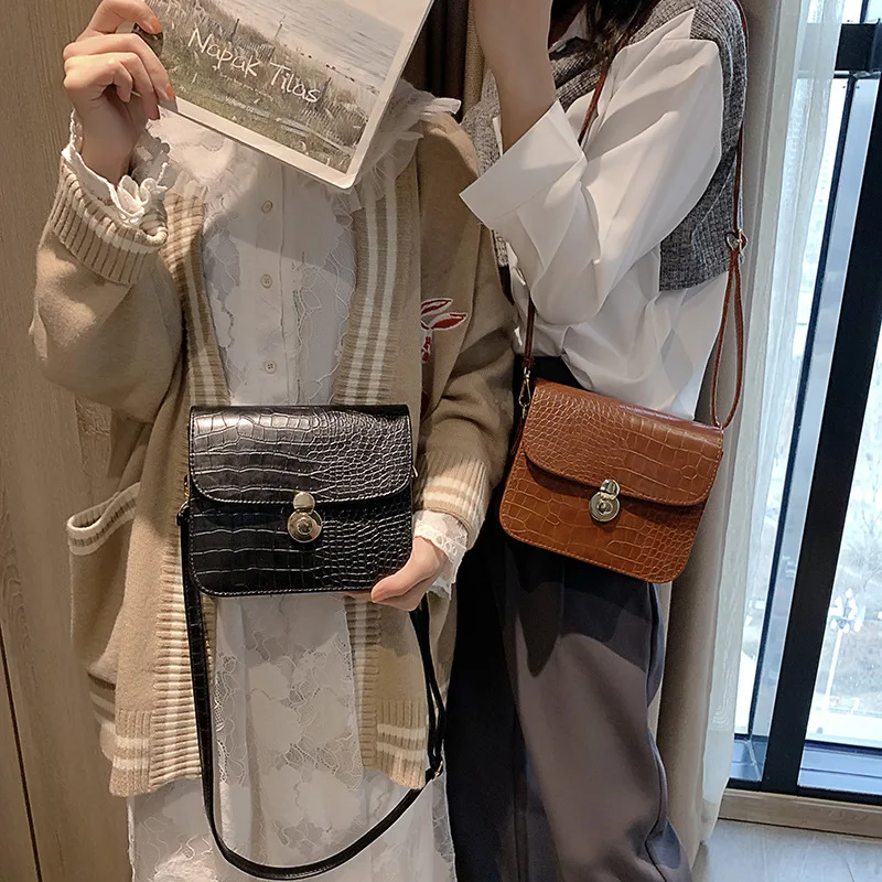 

England Retro Women's Casual Square Sling Bag 2019 Fashion New Style Pu Crocodile Pattern Shoulder Bag Oblique Bag WOMEN'S Bag