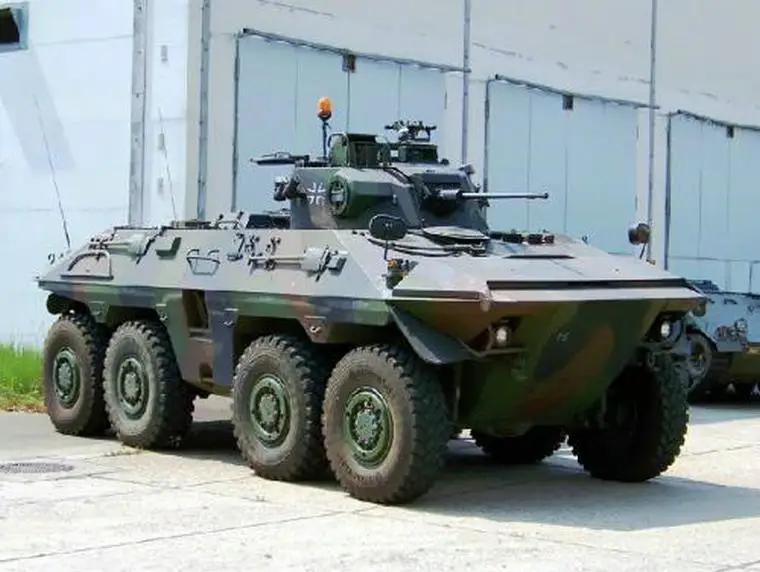 SPAHPANZER LUCHS PZ. AUFKL. BTL. 7 AUGUSTDORF Германия 1/72 литье под давлением модель бака IXO