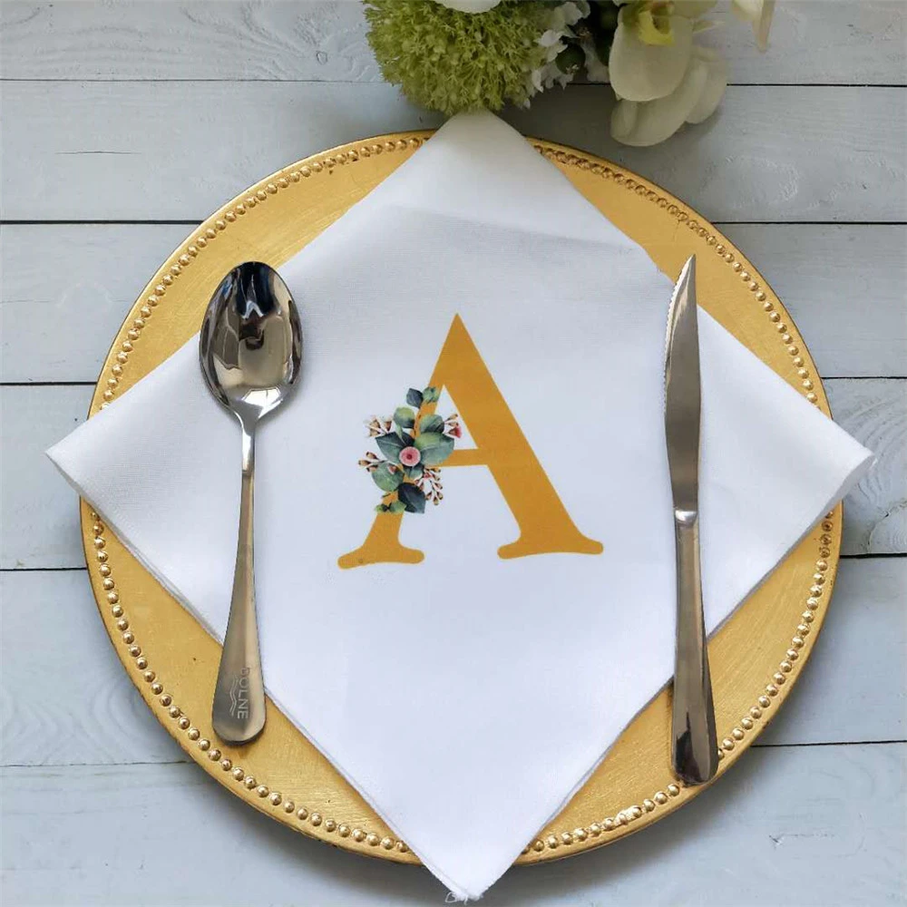 パーソナライズされた結婚式ナプキンまたはカスタムハンカチディナーナプキン結婚式の宴会 ホーム誕生日パーティーの装飾 テーブルナプキン Aliexpress