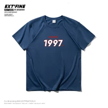 ExtFine #8222 1997 #8221 lato Vintage t-shirty mężczyźni 200GSM czystej bawełny t-shirty męskie koszulki Retro Old School męskie t-shirty tanie i dobre opinie EXTFINATION Daily SHORT CN (pochodzenie) COTTON summer Młodzieńcza witalność Z okrągłym kołnierzykiem Short Sleeve