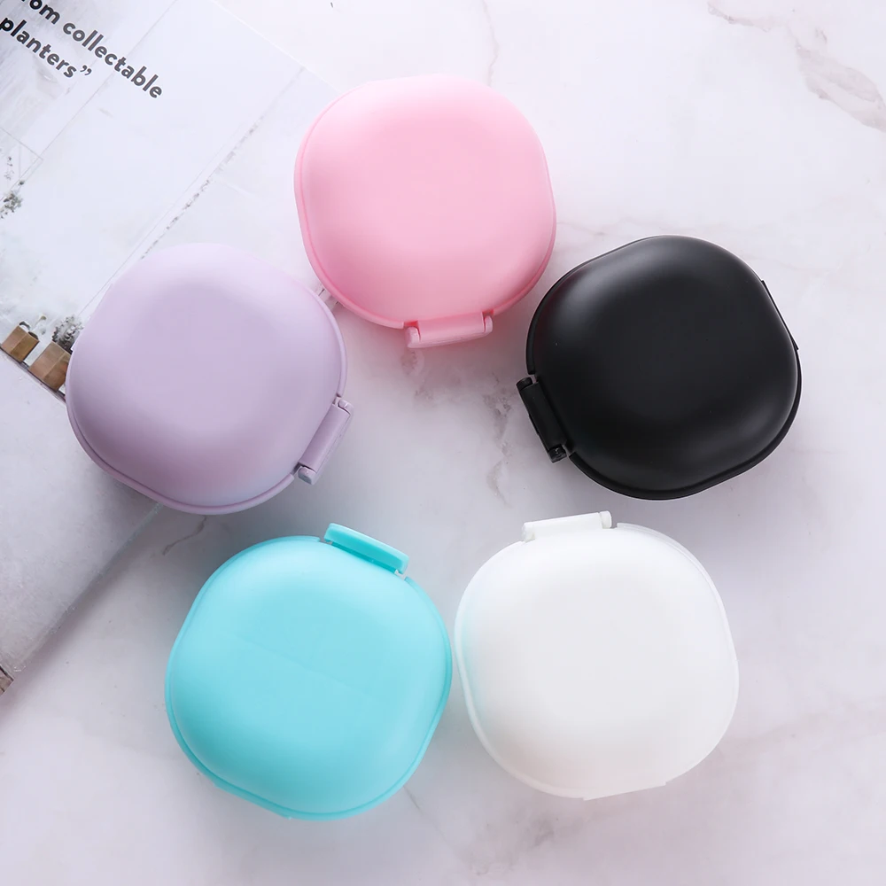 

1PC Plastic Candy Color Soap Storage Box with Buckle Shower Dish Case Portable Container Holder with Buckle Bathroom Accessories