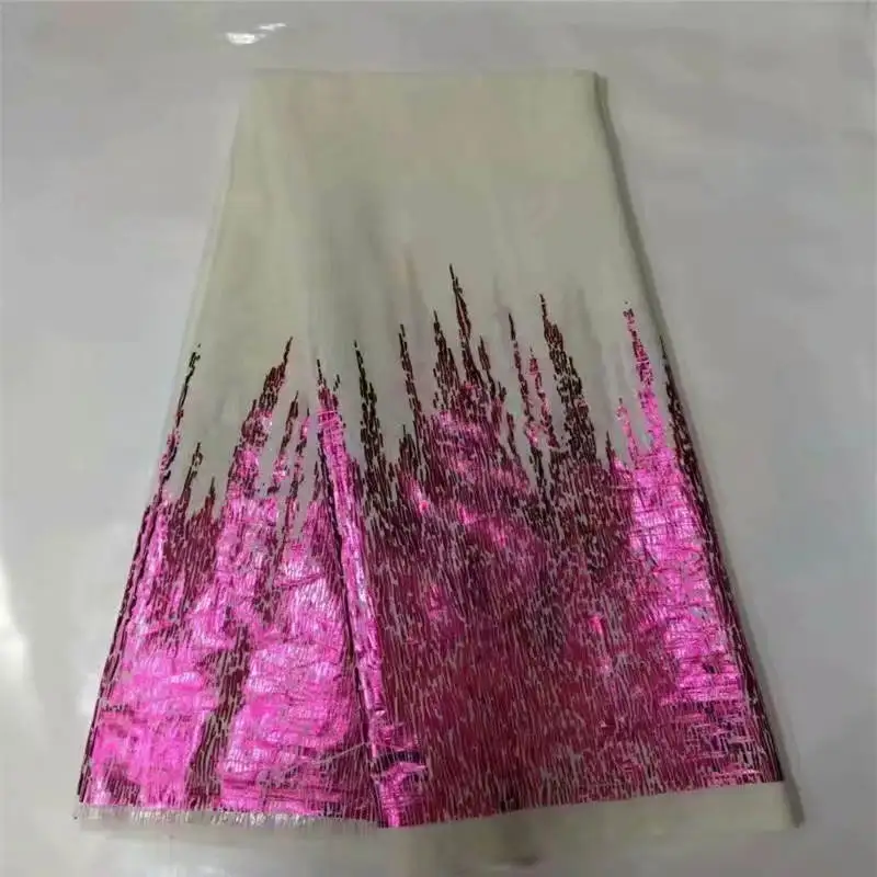 

Fashion Design High Quality Swiss Cotton Printing Metallic Fabric 5 Yards For Ladies Wedding Dress. LXM3352