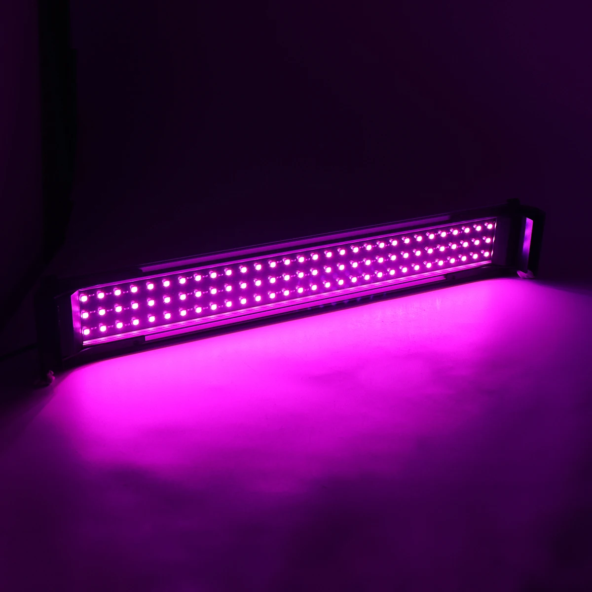 Full Spectrum LED Aquarium Lights RGB Fish Tank Light Extendable Brackets Lamp with Remote Control underwater solar lights Underwater Lights