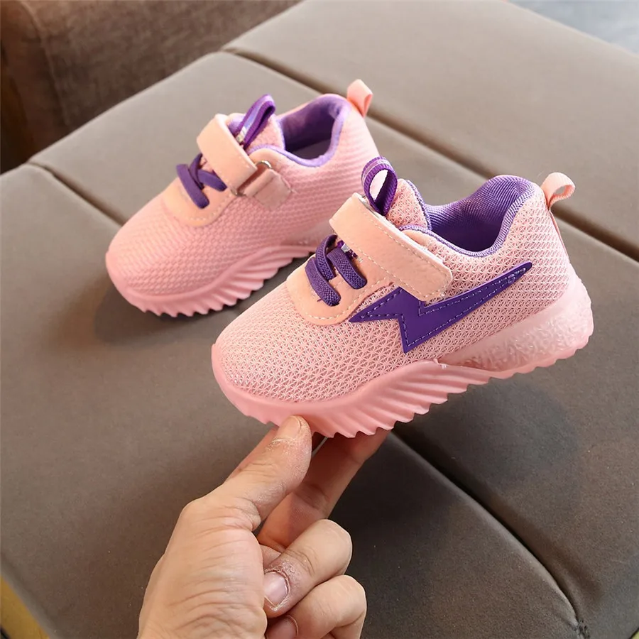 kids sneakers lights boys and girls mesh stitching breathable Led luminous running football sports shoes sneakers lights #40J30 (18)