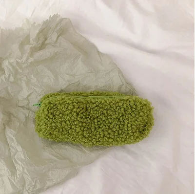 Green Простая плюшевая Сумка-карандаш из овечьей шерсти, многоцветная Студенческая милая сумка для хранения канцелярских принадлежностей, сумка-карандаш, сумка для школьных принадлежностей, дешевые офисные принадлежности - Цвет: Green