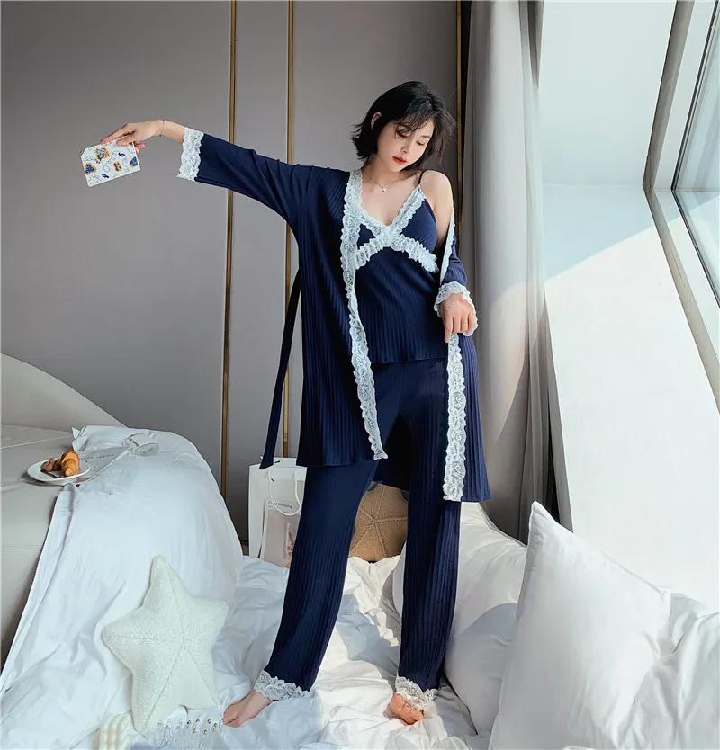 854CDF88-7830-4A93-957B-88AAA1