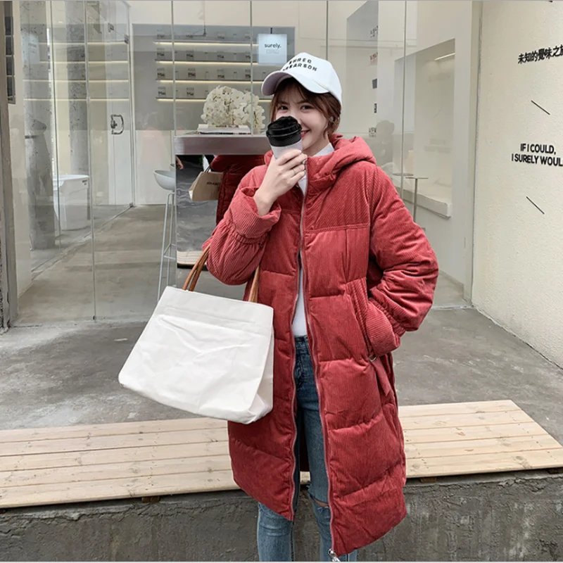 Зимние женские новые толстые средней длины хлопковые пальто Модные Большой воротник красный с капюшоном вниз Одежда Дамы Зеленый Теплый досуг пальто - Цвет: color same picture