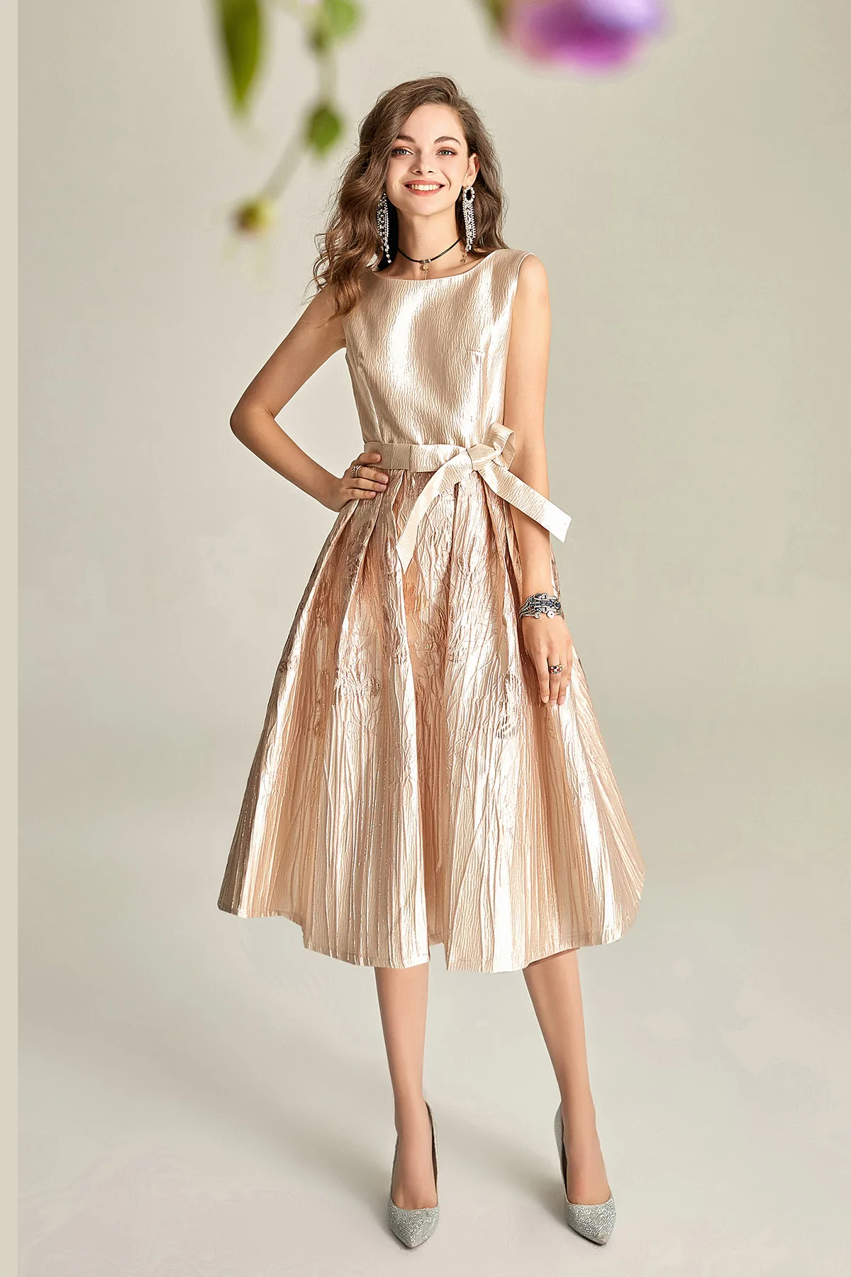 Modz Blanche Porte Robe Courte Robe Habillee Ete 2021 Blanche