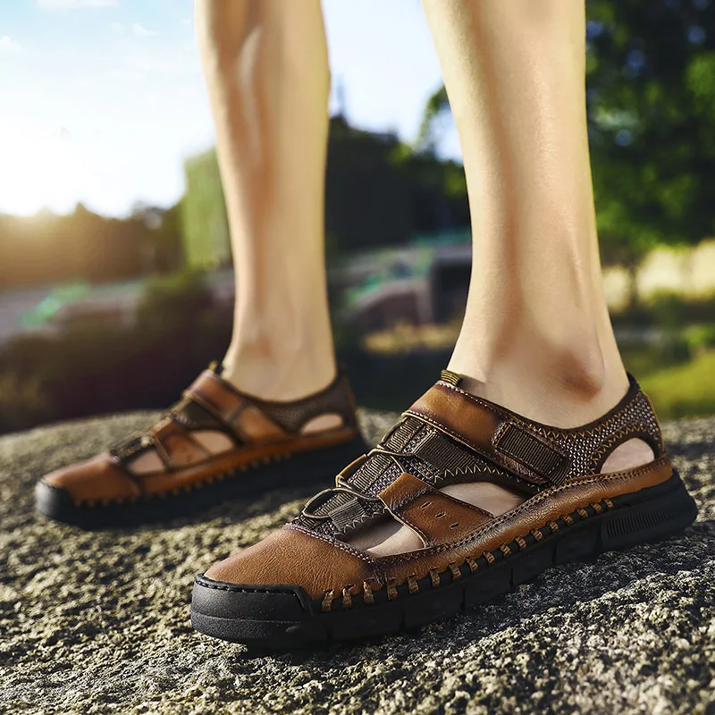 

2019 Summer Men New Style Anti-slip Upstream Shoes Dual Purpose Large Size MEN'S SHOES Breathable Hollow out Casual Sandals 310