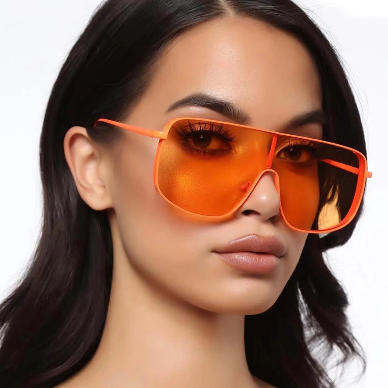

2021 New Sunglasses For Women Sugar Color Big Frame Fashion Metal Vintage Glasses Ladies Wear Super Light Weight Party Girls