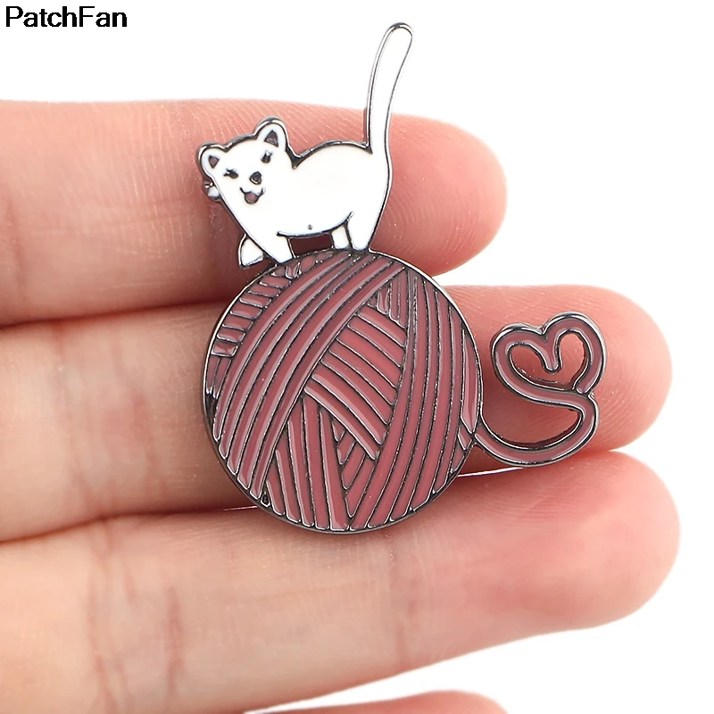 Patchfan милый кот цинк галстук мультфильм забавные булавки броши для рюкзака, одежды для мужчин женщин шляпа Декоративные значки медали A2549