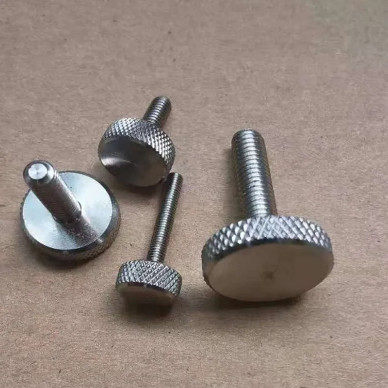 Lot De 5 Vis Moletées Tête Plate Inox M4 X 20mm – Uxcell, Pour Ordinateur PC, Argent