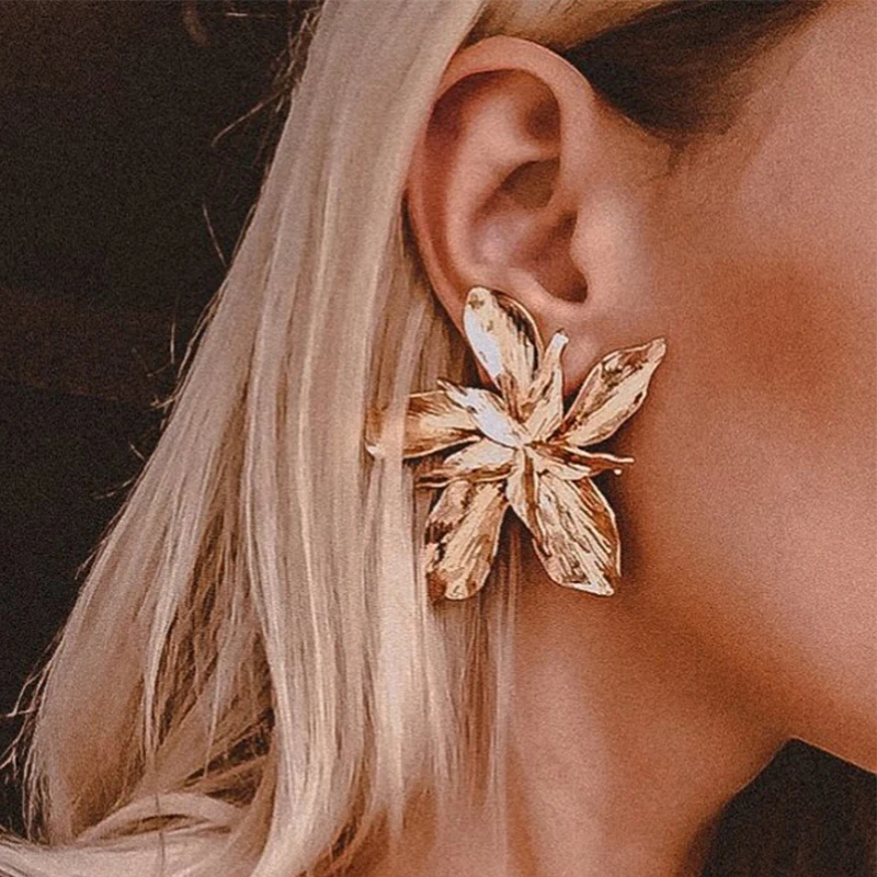 Get-in Metal Gold Silver Stud Earring For Women Vintage Trendy Punk Statement Luxury