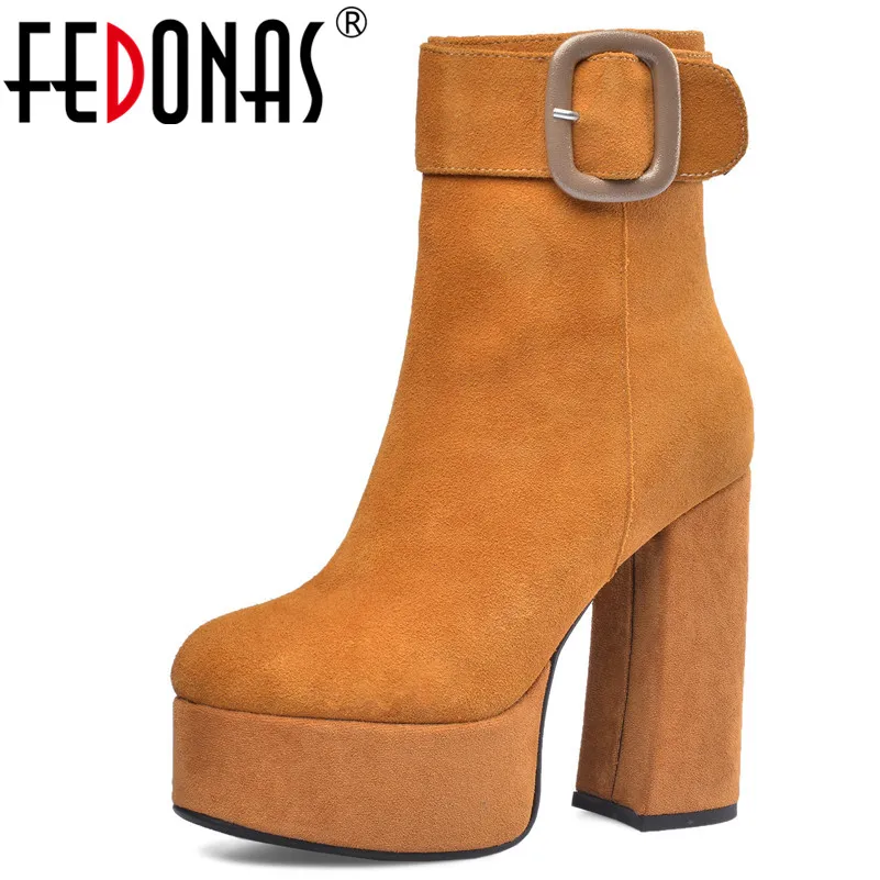 

FEDONAS Vintage Platform Female Boots Party Shoes Woman Autumn Winter Cow Suede Women Ankle Boots Zipper Buckle Chelsea Boots