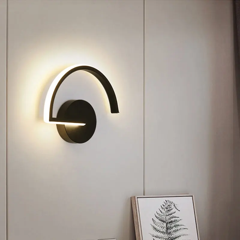 Nordic line black and white creative personality wall lamp designer decoration led bedroom bedside modern aisle wall lamp
