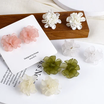 

AMORCOME Korean Simple Flower Earrings Transparent Acrylic Resin Flowers Stud Earrings for Women Fashion Jewelry Boucle D'oreill