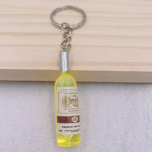 New Women/Men's Fashion Handmade Resin Wine Bottle Key Chains charm Key Rings Alloy Charms Gifts Wholesale