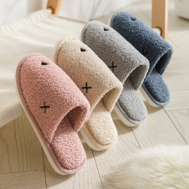 

2019 New Style Teddy Velvet Cotton Slippers Household Anti-slip Warm Non-Peculiar Smell Plush Cotton Slippers Men And Women Coup