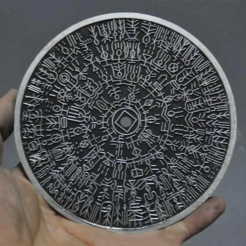 

Chinese Tibetan Silver Buddhism Scripture Statue Blessing Wall Longevity Money Statue Decoration Collection Ornaments Mascot