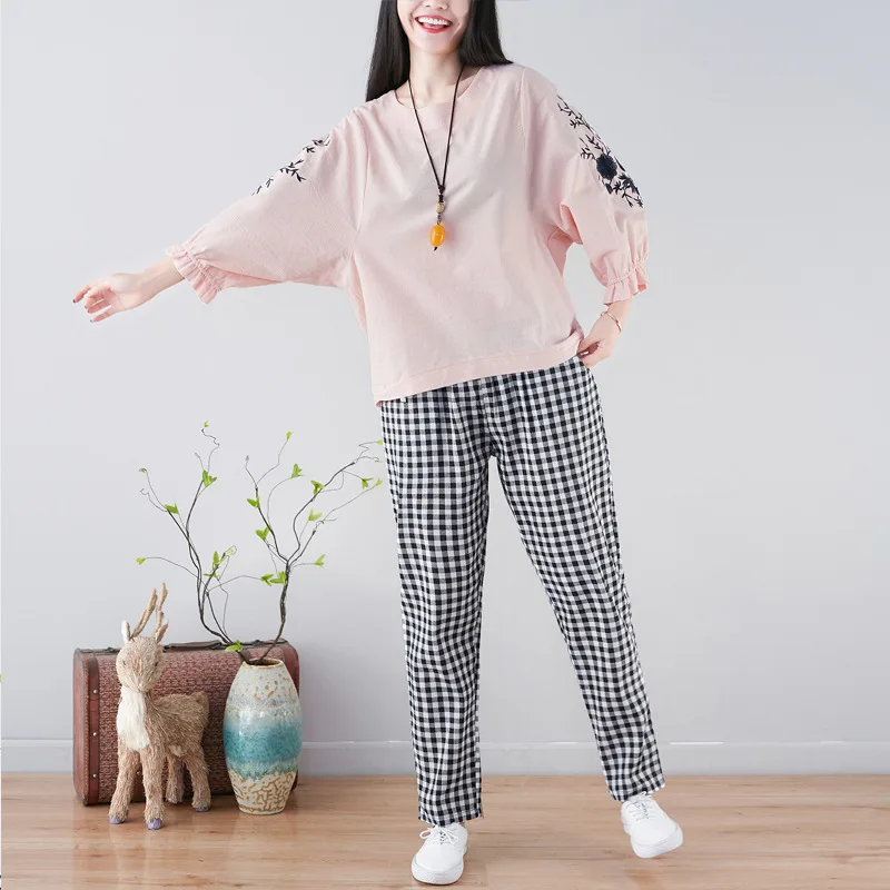 

Photo Shoot 8707 #2019 Spring Large Size Literature And Art Embroidered Cotton Linen Bell Sleeve Tops Harem Plaid Pants Two-Piec
