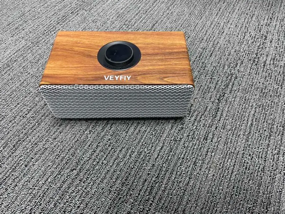 VEYFIY Bluetooth Speaker with Solid 